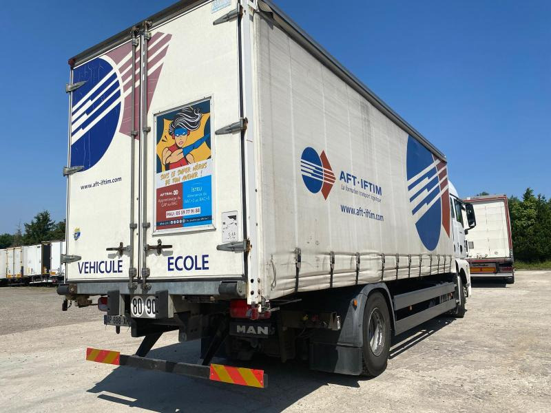 MAN TGX 18.360 - Camión lona: foto 2 MAN TGX 18.360 - Camión lona: foto 2