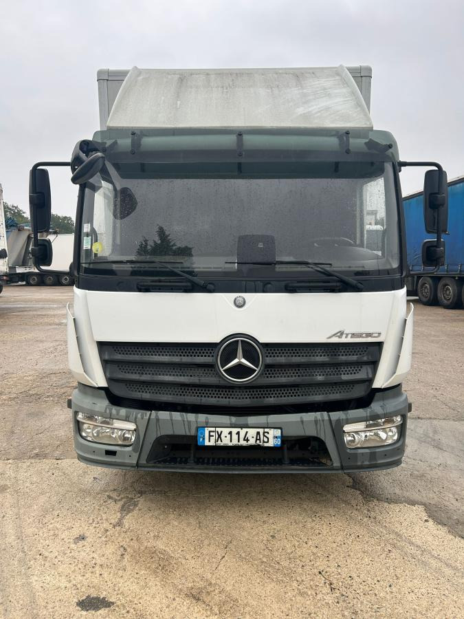 Mercedes Atego 816 - Camión caja cerrada: foto 1 Mercedes Atego 816 - Camión caja cerrada: foto 1