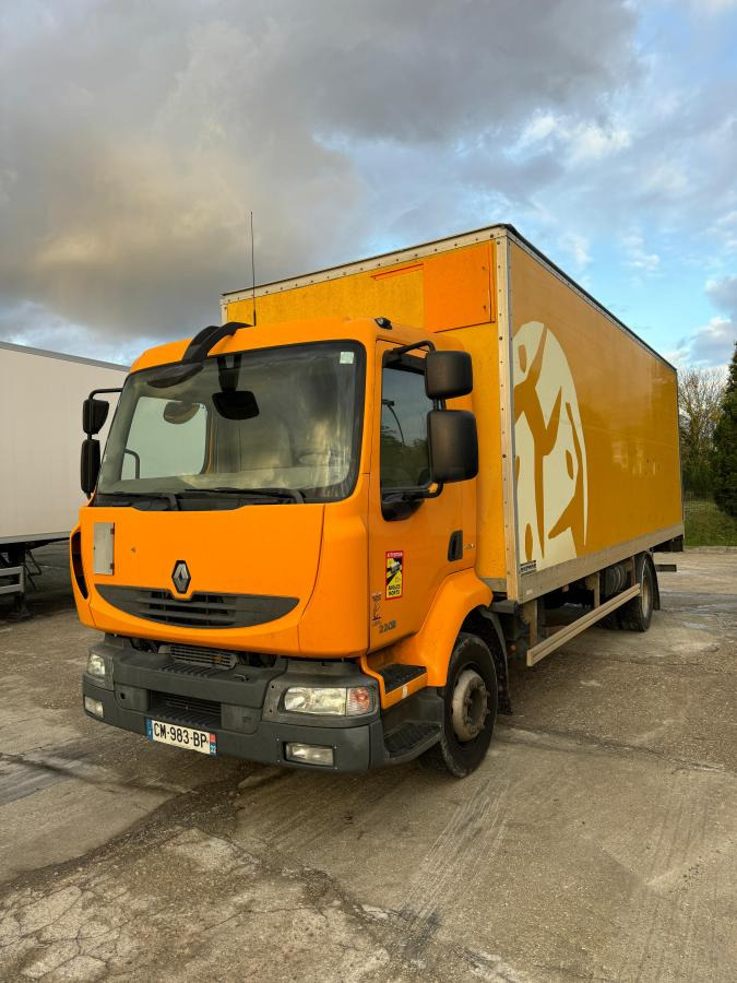 Camión caja cerrada Renault Midlum 220: foto 1
