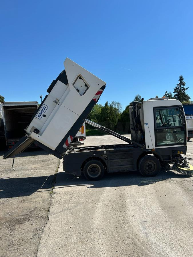 Schmidt Clingo 500 Compact 400 - Barredora vial: foto 5 Schmidt Clingo 500 Compact 400 - Barredora vial: foto 5
