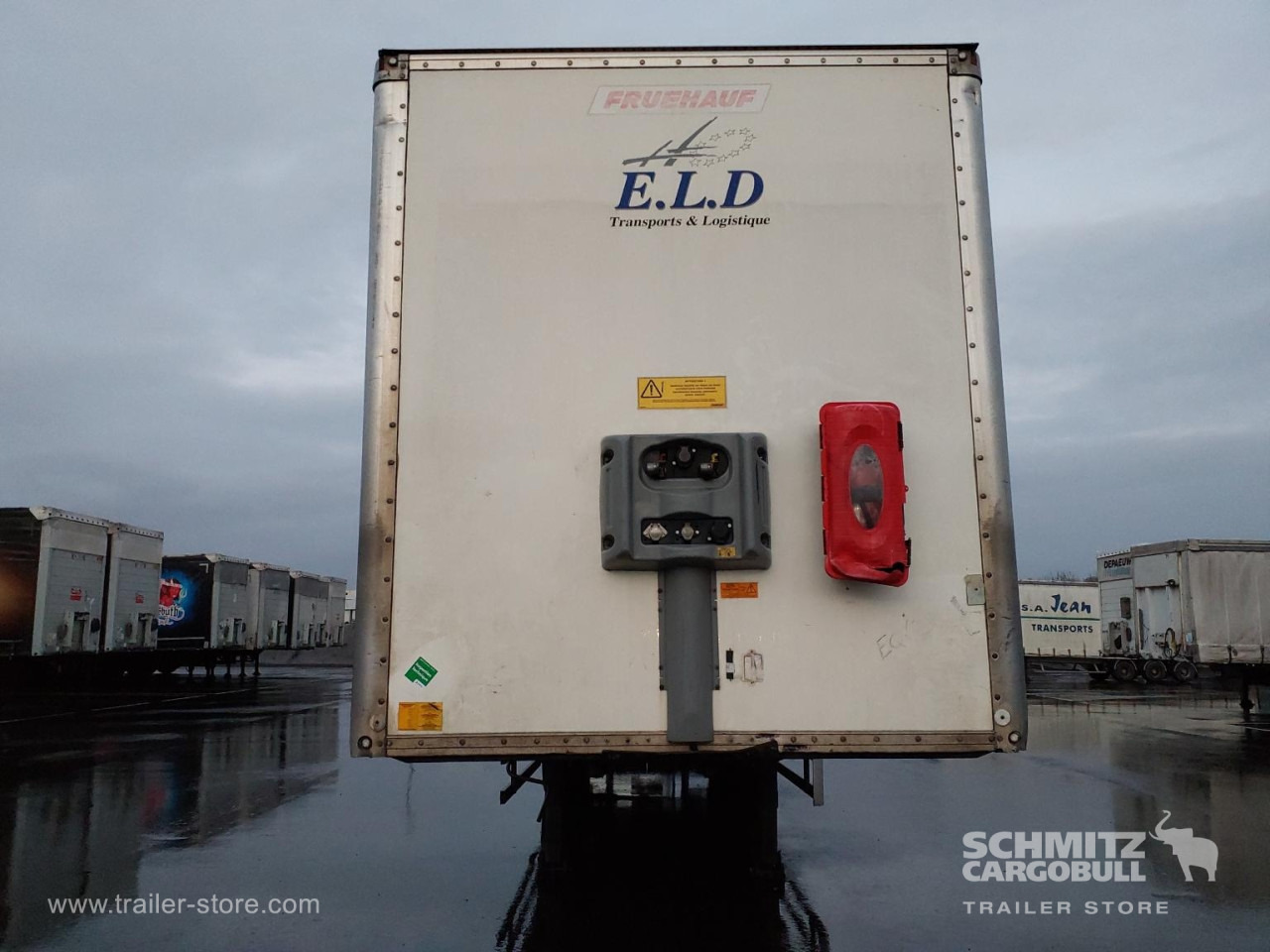 Semirremolque caja cerrada FRUEHAUF Dryfreight Standard Roller shutter door: foto 7