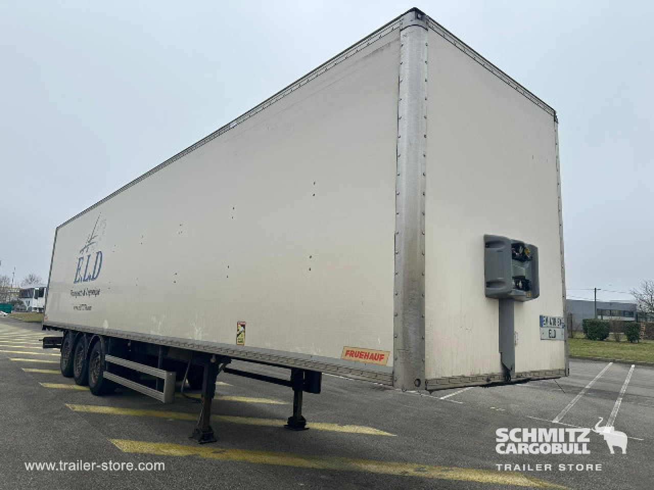 FRUEHAUF Dryfreight Standard Roller shutter door - Semirremolque caja cerrada: foto 1 FRUEHAUF Dryfreight Standard Roller shutter door - Semirremolque caja cerrada: foto 1