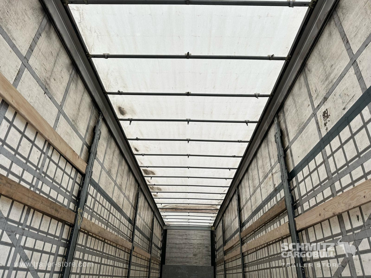SCHMITZ Curtainsider Mega - Semirremolque lona: foto 5 SCHMITZ Curtainsider Mega - Semirremolque lona: foto 5