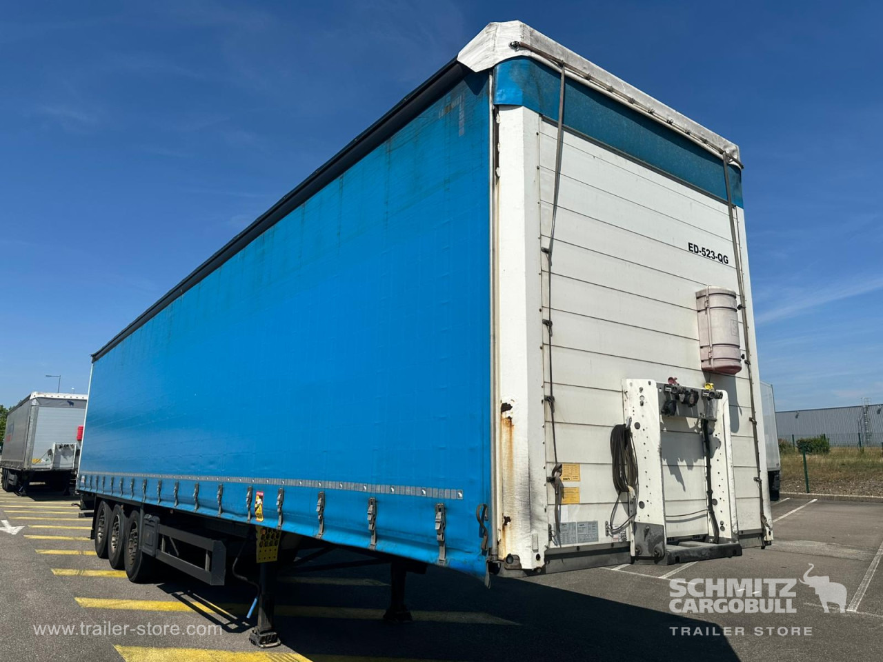 SCHMITZ Curtainsider Standard - Semirremolque lona: foto 1 SCHMITZ Curtainsider Standard - Semirremolque lona: foto 1