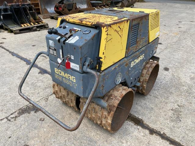 Bomag BW 850 T - Mini compactadora: foto 3 Bomag BW 850 T - Mini compactadora: foto 3