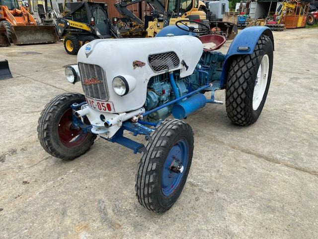 Eicher EM 235 Königtiger - Tractor: foto 1 Eicher EM 235 Königtiger - Tractor: foto 1