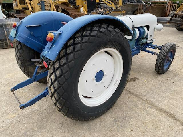 Eicher EM 235 Königtiger - Tractor: foto 3 Eicher EM 235 Königtiger - Tractor: foto 3