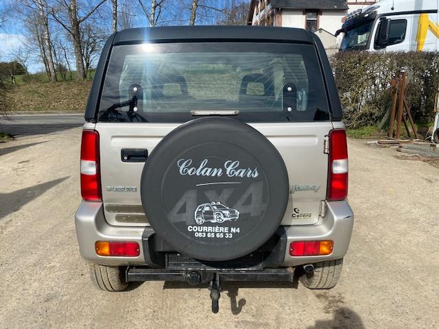 Coche Suzuki Jimny: foto 18 Coche Suzuki Jimny: foto 18