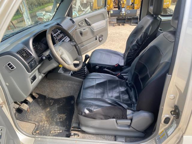 Coche Suzuki Jimny: foto 7 Coche Suzuki Jimny: foto 7