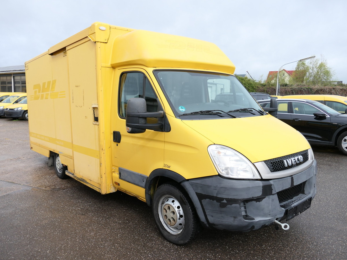 IVECO Daily 35 S11 C30C AUTOMATIK KAMERA MAXI Regale D - Furgoneta caja cerrada: foto 2 IVECO Daily 35 S11 C30C AUTOMATIK KAMERA MAXI Regale D - Furgoneta caja cerrada: foto 2