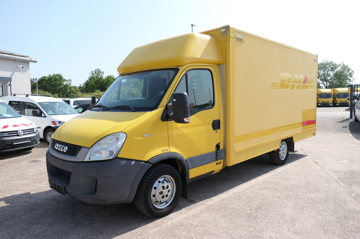 IVECO Daily 35 S11 C30C AUTOMATIK KAMERA MAXI Regale L - Furgoneta caja cerrada: foto 1 IVECO Daily 35 S11 C30C AUTOMATIK KAMERA MAXI Regale L - Furgoneta caja cerrada: foto 1