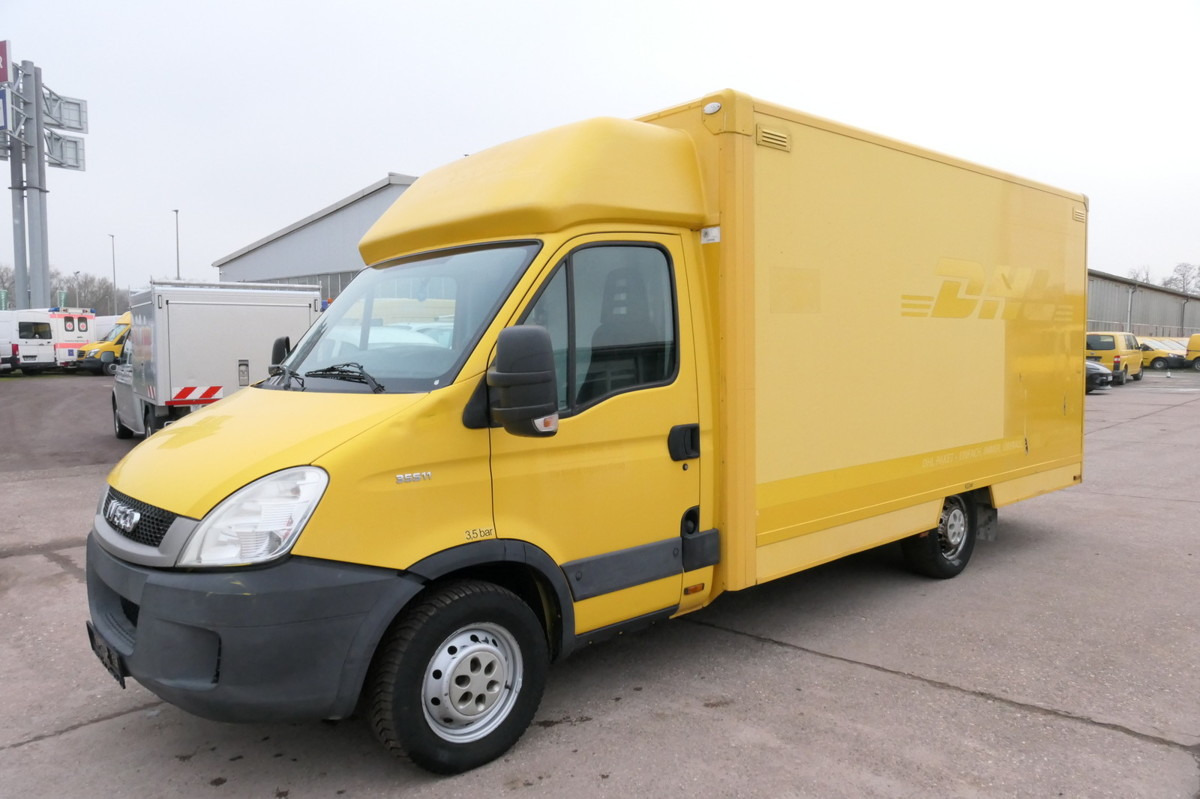 IVECO Daily 35 S11 C30C AUTOMATIK KAMERA MAXI Regale L - Furgoneta caja cerrada: foto 2 IVECO Daily 35 S11 C30C AUTOMATIK KAMERA MAXI Regale L - Furgoneta caja cerrada: foto 2