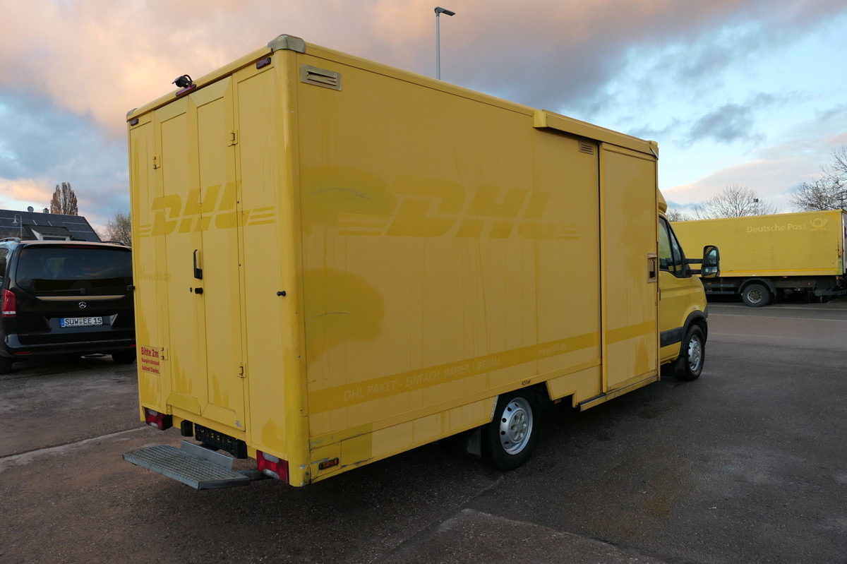 IVECO Daily 35 S11 C30C AUTOMATIK KAMERA Regale LUFT D - Furgoneta caja cerrada: foto 3 IVECO Daily 35 S11 C30C AUTOMATIK KAMERA Regale LUFT D - Furgoneta caja cerrada: foto 3