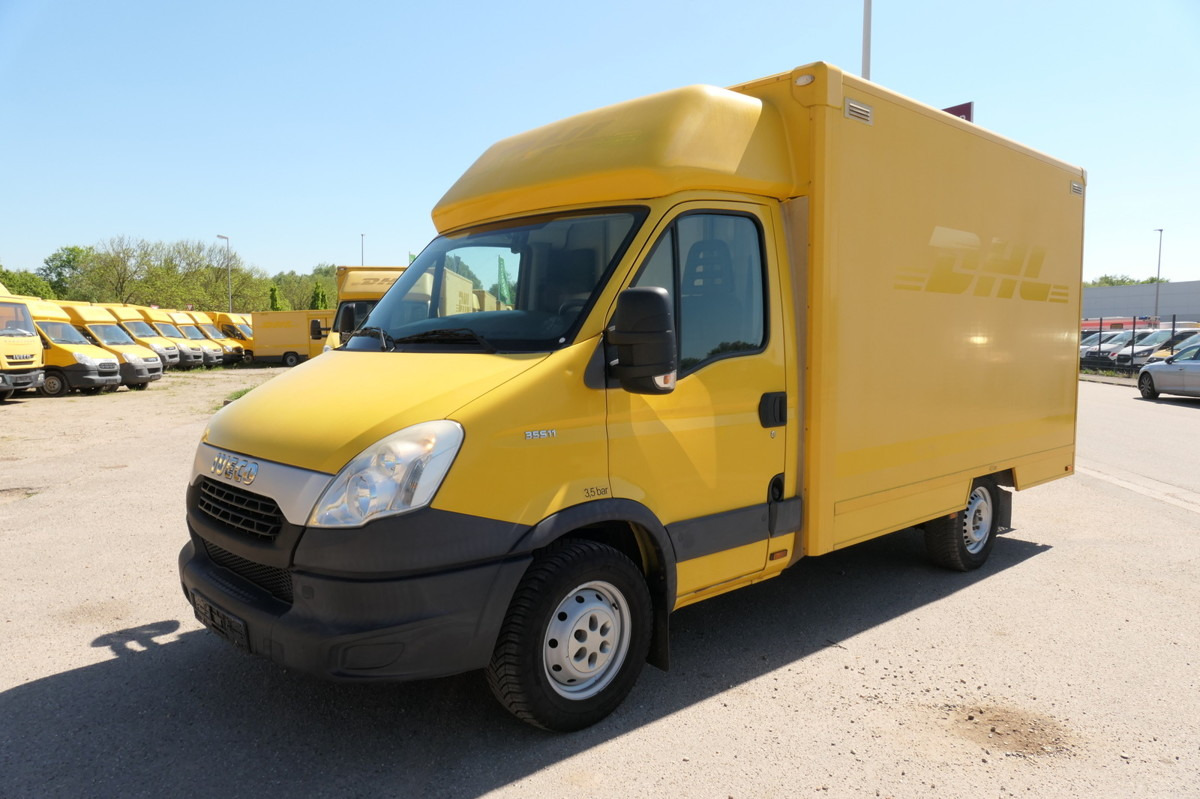IVECO Daily 35 S11 KURZ C30C AUTOMATIK KAMERA Regale L - Furgoneta caja cerrada: foto 1 IVECO Daily 35 S11 KURZ C30C AUTOMATIK KAMERA Regale L - Furgoneta caja cerrada: foto 1