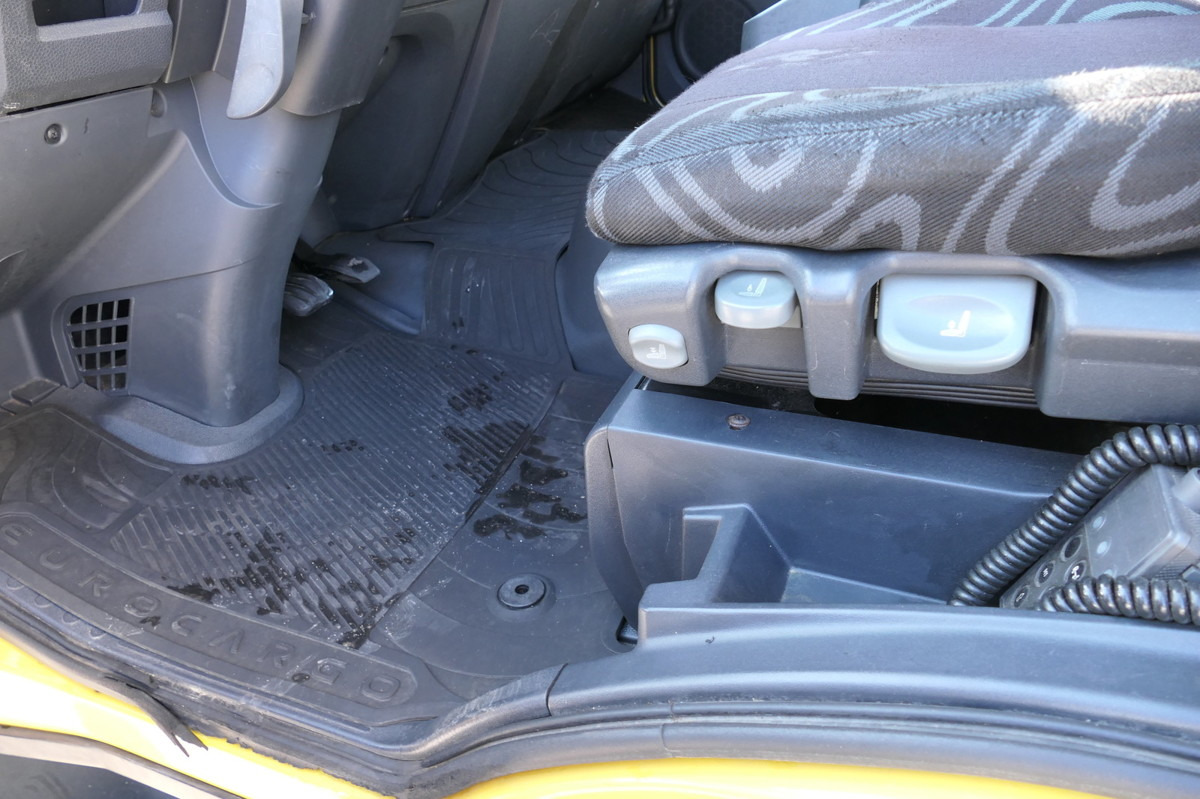 Furgoneta caja cerrada IVECO EuroCargo ML 75 E 16 P LBW AHK LUFT AUTOMATIK Co: foto 9