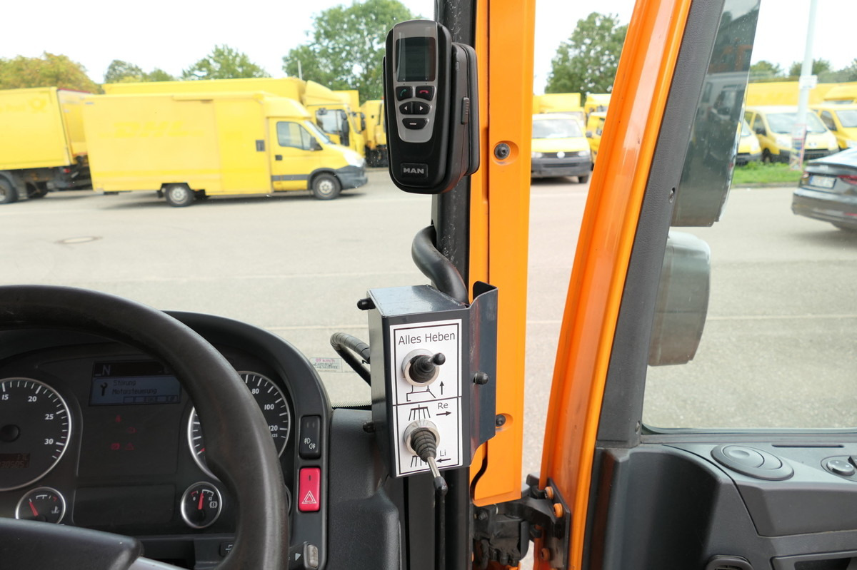 Barredora vial MAN TGL 12.250 Küpper Weisser Kehrmaschine: foto 15 Barredora vial MAN TGL 12.250 Küpper Weisser Kehrmaschine: foto 15