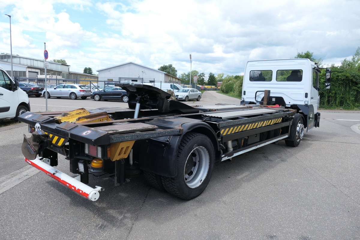 MERCEDES-BENZ Kamag Wiesel WBH 25 Wiesel Umsetzfahrzeug - Camión portacontenedore/ Intercambiable: foto 4 MERCEDES-BENZ Kamag Wiesel WBH 25 Wiesel Umsetzfahrzeug - Camión portacontenedore/ Intercambiable: foto 4