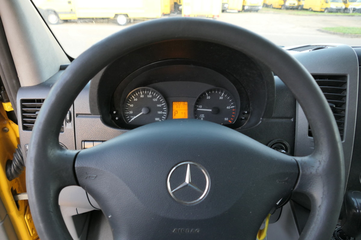 Furgoneta caja cerrada MERCEDES-BENZ SPRINTER 310 CDI MAXI EURO-5 KOFFER REGALE KAMER: foto 11 Furgoneta caja cerrada MERCEDES-BENZ SPRINTER 310 CDI MAXI EURO-5 KOFFER REGALE KAMER: foto 11