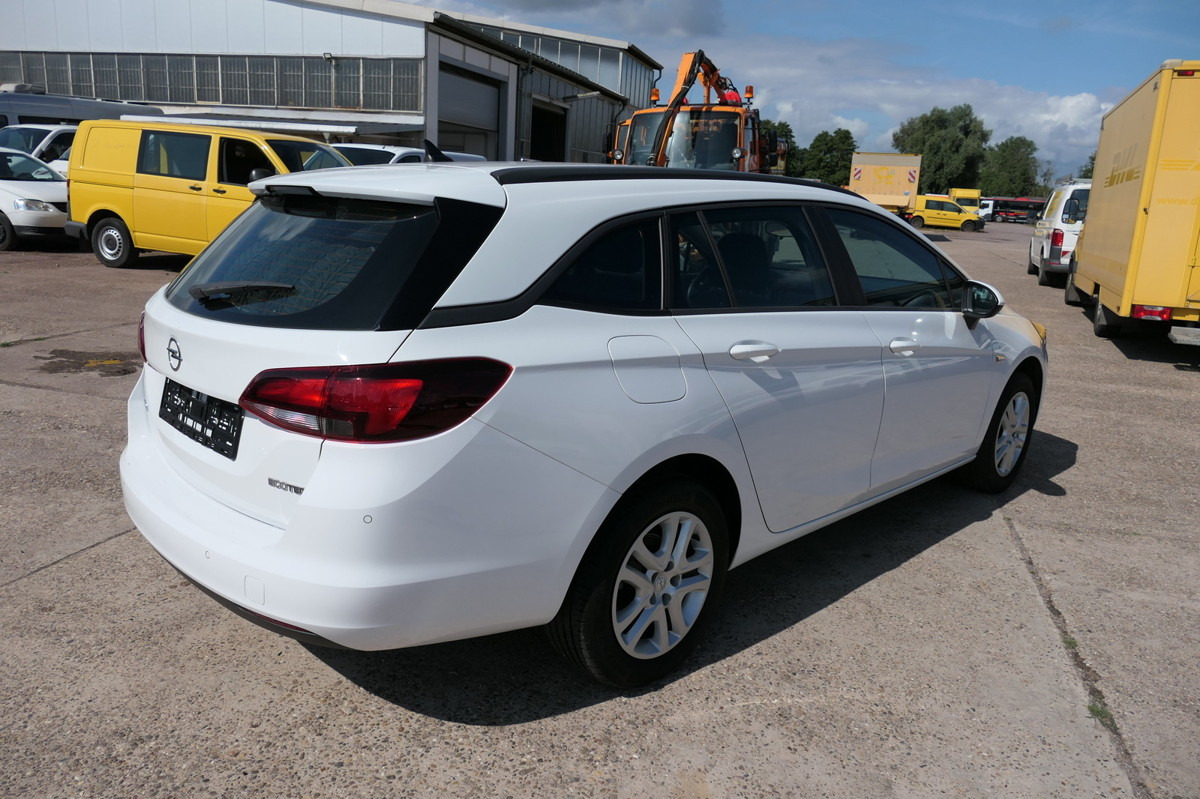 OPEL Astra K 1.4 Turbo CNG Edition Klima COC - Coche: foto 3 OPEL Astra K 1.4 Turbo CNG Edition Klima COC - Coche: foto 3