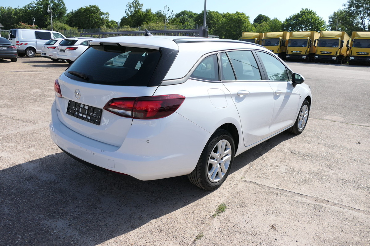 OPEL Astra K 1.6 CDTI Edition S/S KLIMA - Coche: foto 4 OPEL Astra K 1.6 CDTI Edition S/S KLIMA - Coche: foto 4