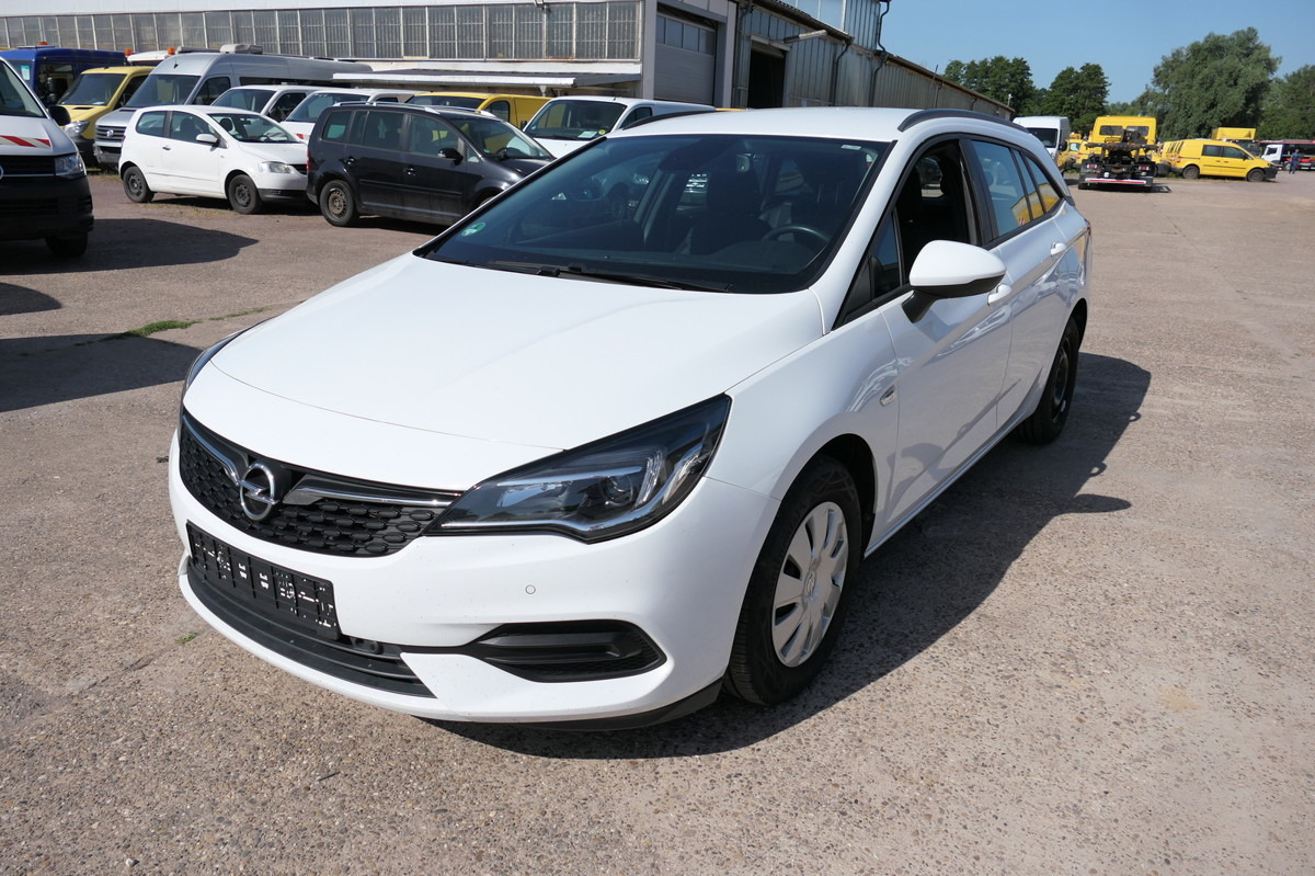 OPEL Astra Sports Tourer 1.5 CDTI KLIMA - Coche: foto 2 OPEL Astra Sports Tourer 1.5 CDTI KLIMA - Coche: foto 2