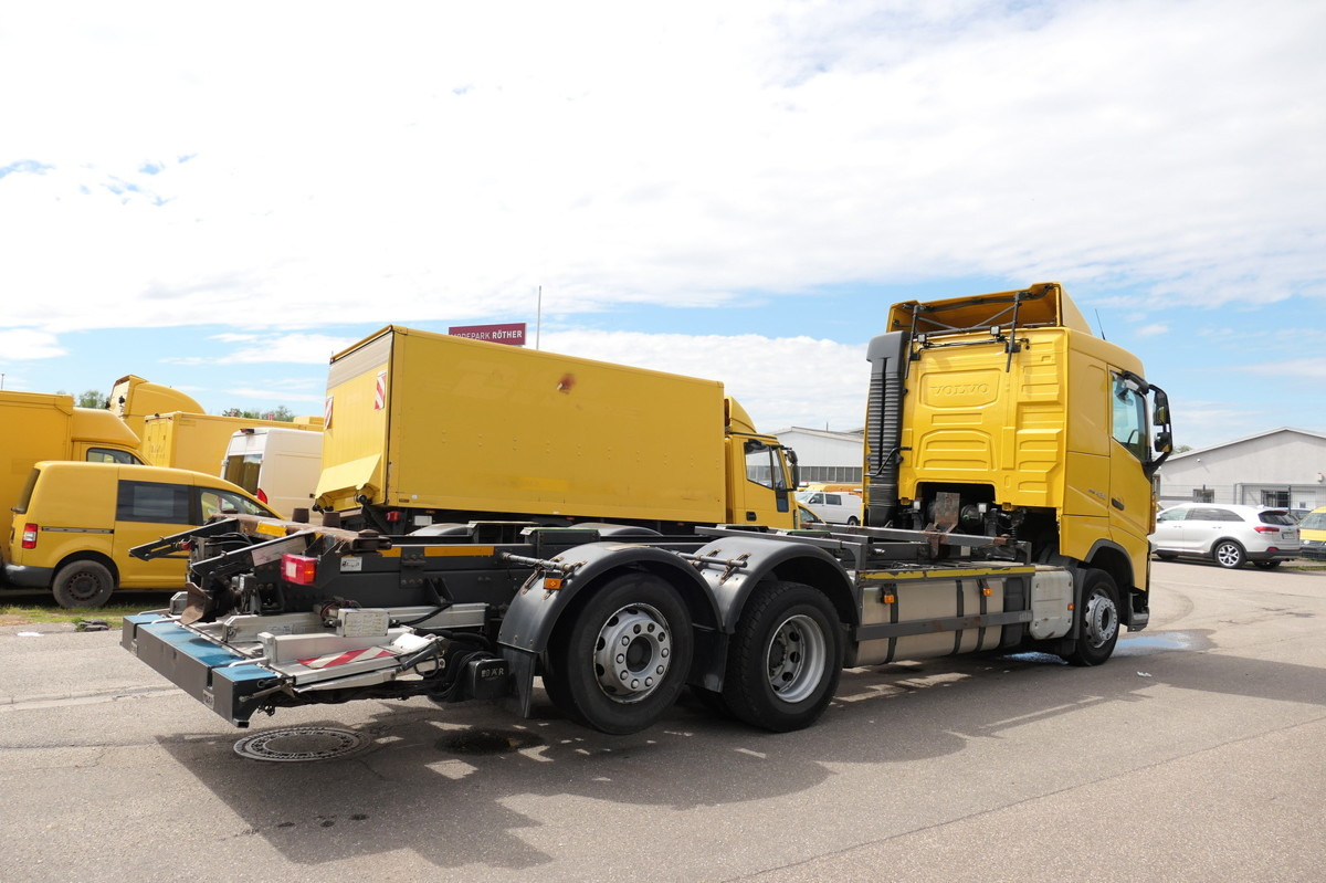 VOLVO FH 26.420 6x2 BDF LBW KLIMA AHK - Camión portacontenedore/ Intercambiable: foto 5 VOLVO FH 26.420 6x2 BDF LBW KLIMA AHK - Camión portacontenedore/ Intercambiable: foto 5