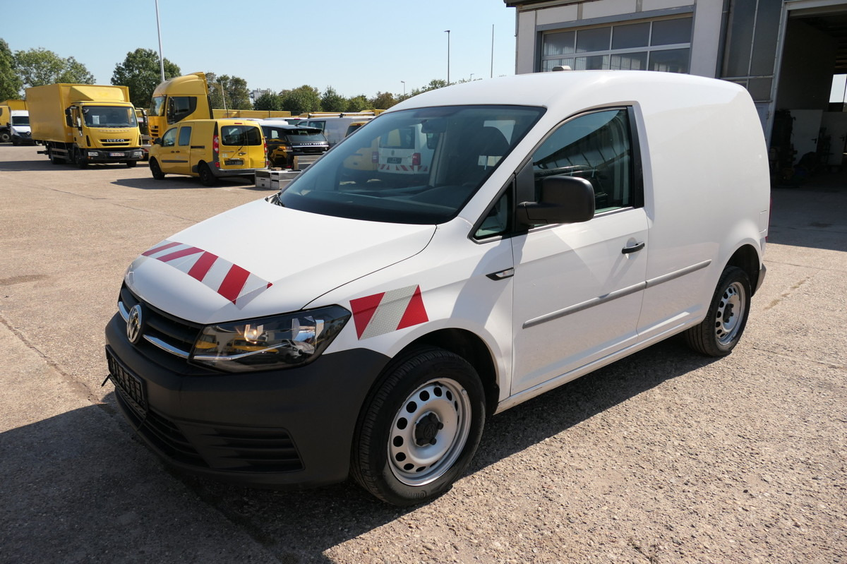 VW Caddy 2.0 TDI 4Motion 2-Sitzer Klima Tempomat W - Furgoneta pequeña: foto 3 VW Caddy 2.0 TDI 4Motion 2-Sitzer Klima Tempomat W - Furgoneta pequeña: foto 3