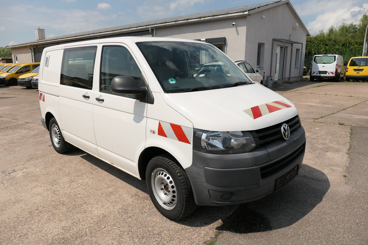 VW T5 Transporter 2.0 TDI 4Motion 3Sitzer AHK KLIMA - Furgoneta pequeña: foto 2 VW T5 Transporter 2.0 TDI 4Motion 3Sitzer AHK KLIMA - Furgoneta pequeña: foto 2