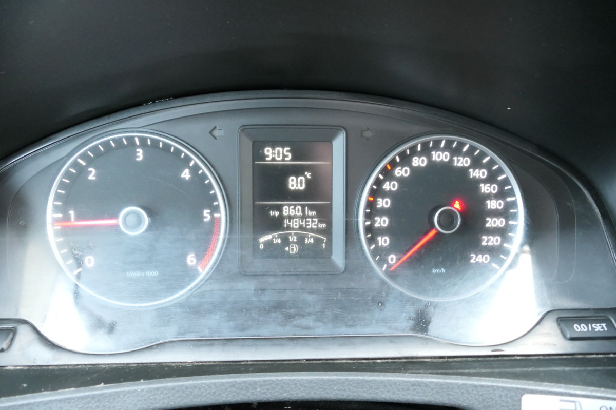 Furgoneta pequeña VW T5 Transporter 2.0 TDI EURO-5 2xSCHIEBETÜR PARKT: foto 13 Furgoneta pequeña VW T5 Transporter 2.0 TDI EURO-5 2xSCHIEBETÜR PARKT: foto 13