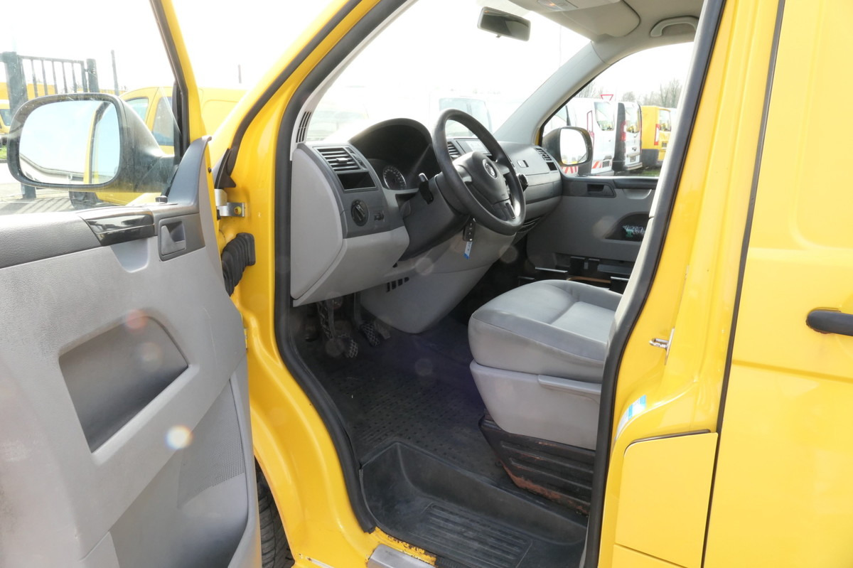 VW T5 Transporter 2.0 TDI EURO-5 2xSCHIEBETÜR PARKT - Furgoneta pequeña: foto 5 VW T5 Transporter 2.0 TDI EURO-5 2xSCHIEBETÜR PARKT - Furgoneta pequeña: foto 5