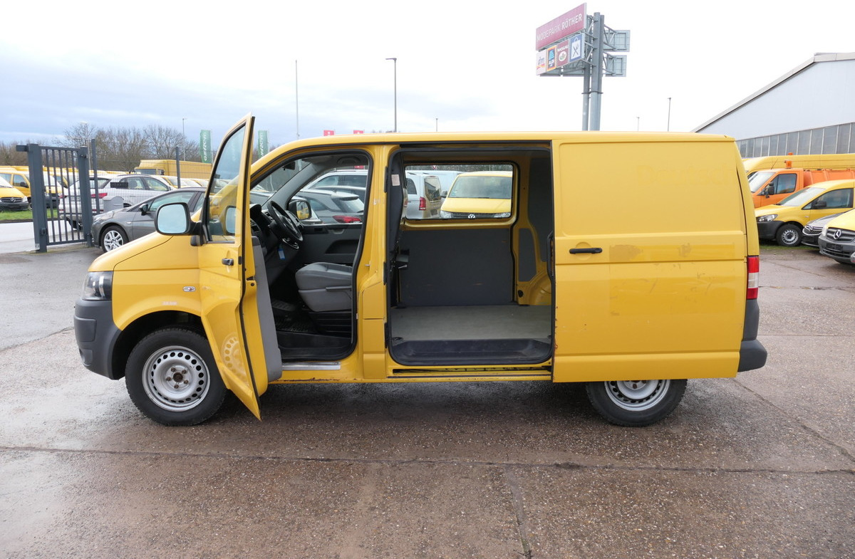 Furgoneta pequeña VW T5 Transporter 2.0 TDI EURO-5 2xSCHIEBETÜR PARKT: foto 8 Furgoneta pequeña VW T5 Transporter 2.0 TDI EURO-5 2xSCHIEBETÜR PARKT: foto 8