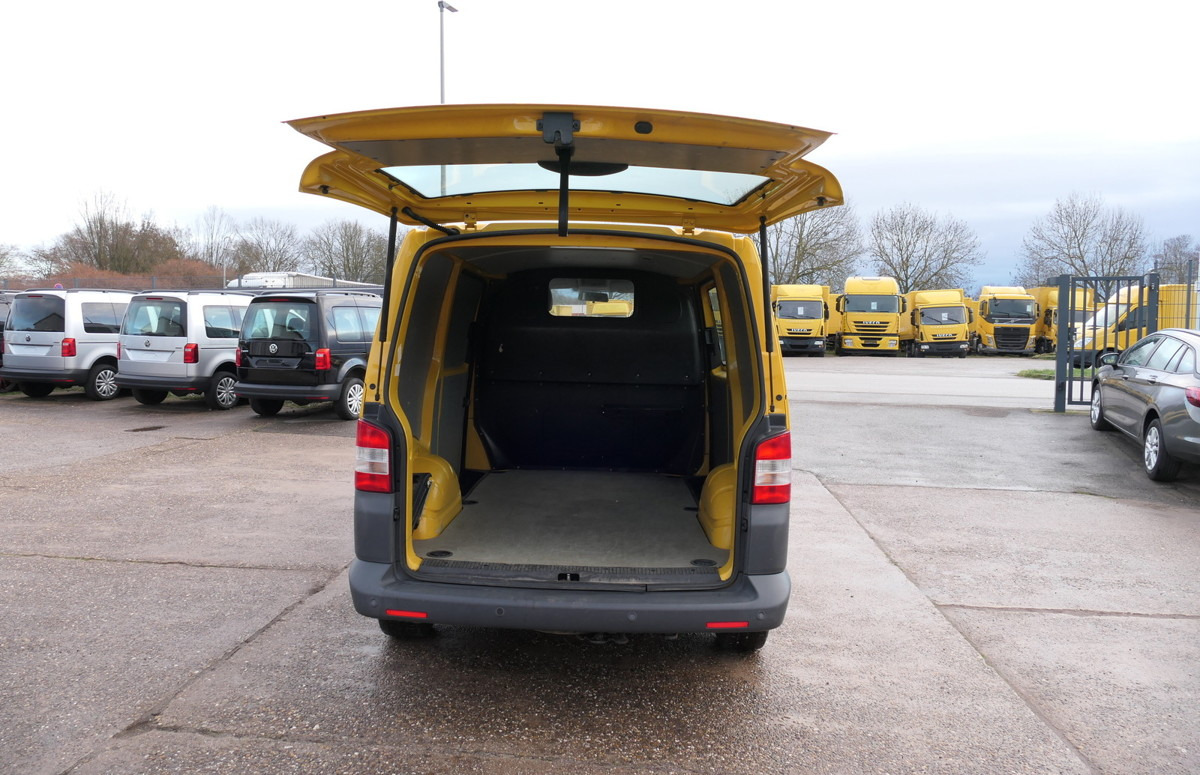 Furgoneta pequeña VW T5 Transporter 2.0 TDI EURO-5 2xSCHIEBETÜR PARKT: foto 6 Furgoneta pequeña VW T5 Transporter 2.0 TDI EURO-5 2xSCHIEBETÜR PARKT: foto 6