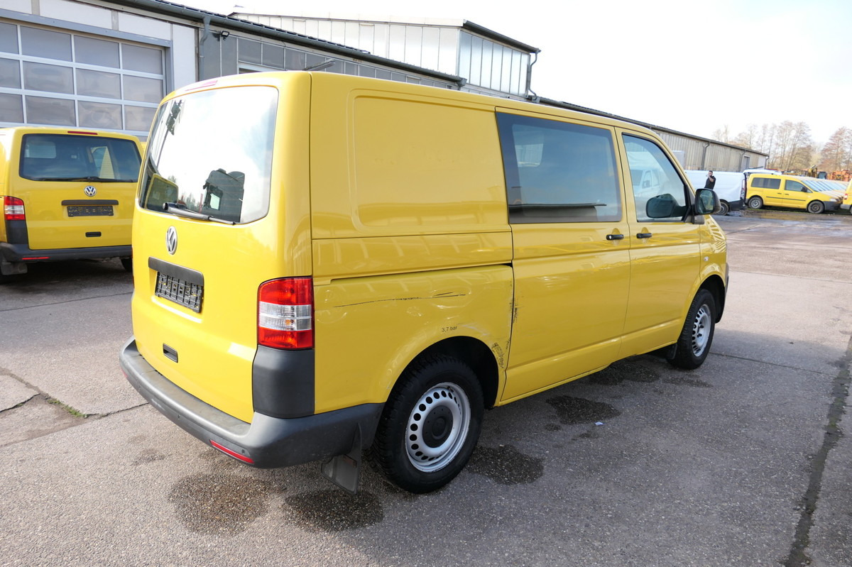 VW T5 Transporter 2.0 TDI EURO-5 CoC PARKTRONIK - Furgoneta pequeña: foto 5 VW T5 Transporter 2.0 TDI EURO-5 CoC PARKTRONIK - Furgoneta pequeña: foto 5