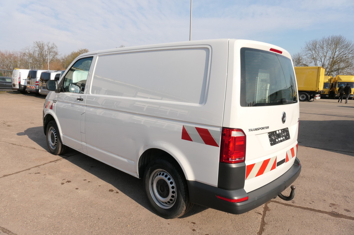 VW T6 Transporter 2.0 TDI 4Motion 3Sitzer KLIMA AHK - Furgoneta pequeña: foto 5 VW T6 Transporter 2.0 TDI 4Motion 3Sitzer KLIMA AHK - Furgoneta pequeña: foto 5