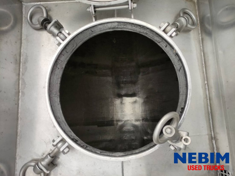 Burg B.P.O. 12-28Z - 32.700Ltr - Semirremolque cisterna: foto 4 Burg B.P.O. 12-28Z - 32.700Ltr - Semirremolque cisterna: foto 4