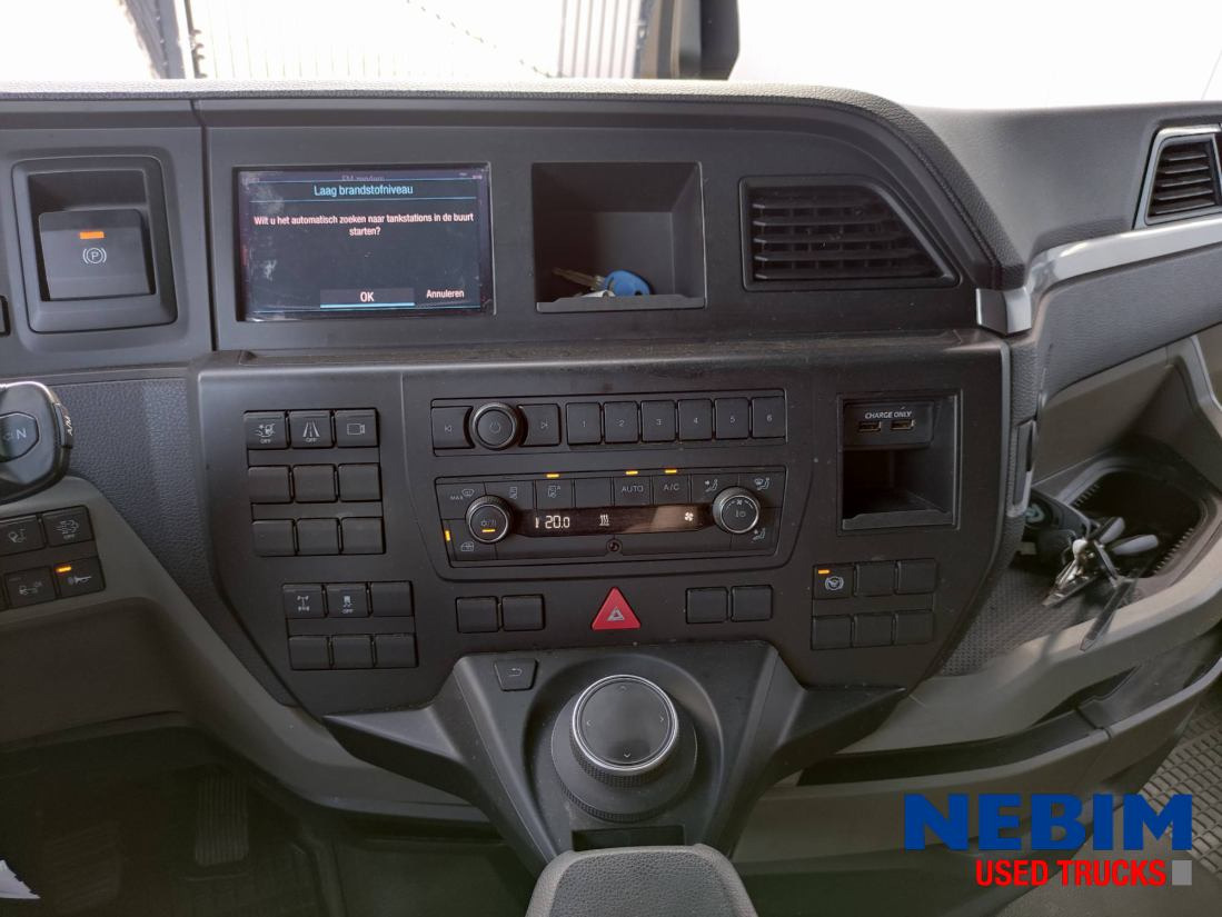 MAN TGX 18.510 4x2 GX XXL - Intarder - Full AIR - Cabeza tractora: foto 4 MAN TGX 18.510 4x2 GX XXL - Intarder - Full AIR - Cabeza tractora: foto 4