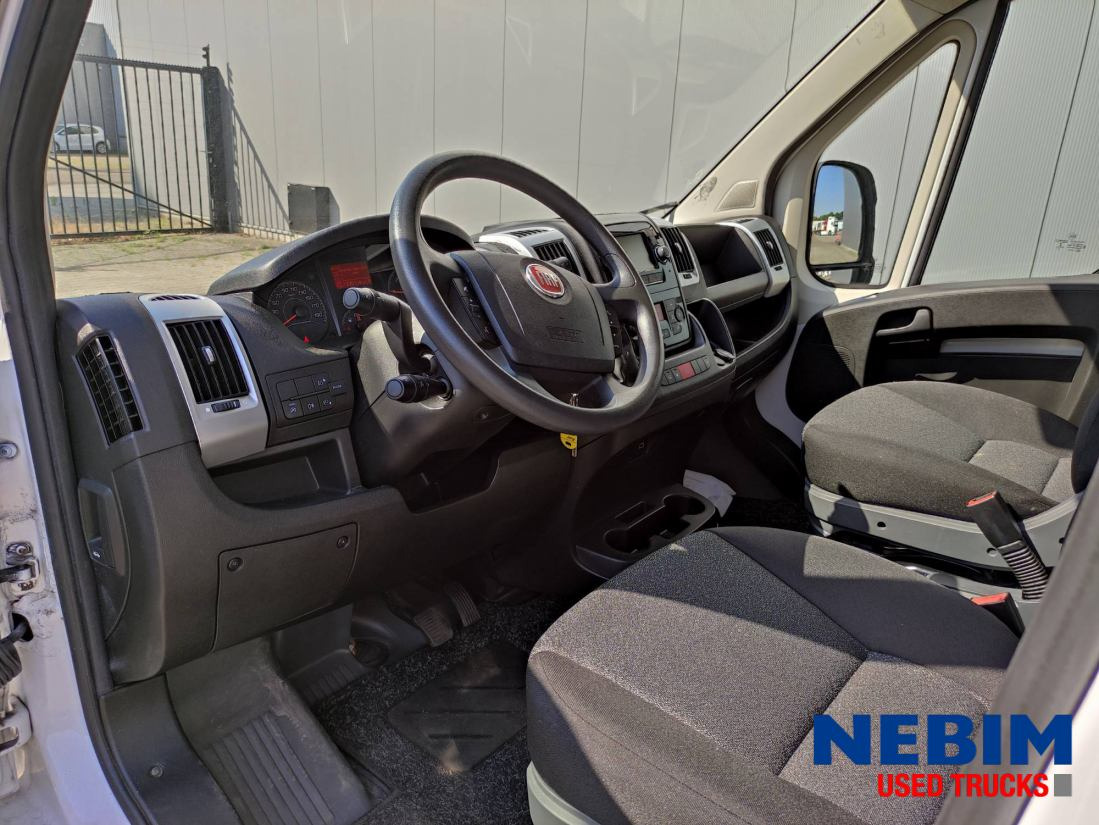 Fiat Ducato 2.3 140PK - L3H2 - Automatic Gearbox - Furgón: foto 3 Fiat Ducato 2.3 140PK - L3H2 - Automatic Gearbox - Furgón: foto 3