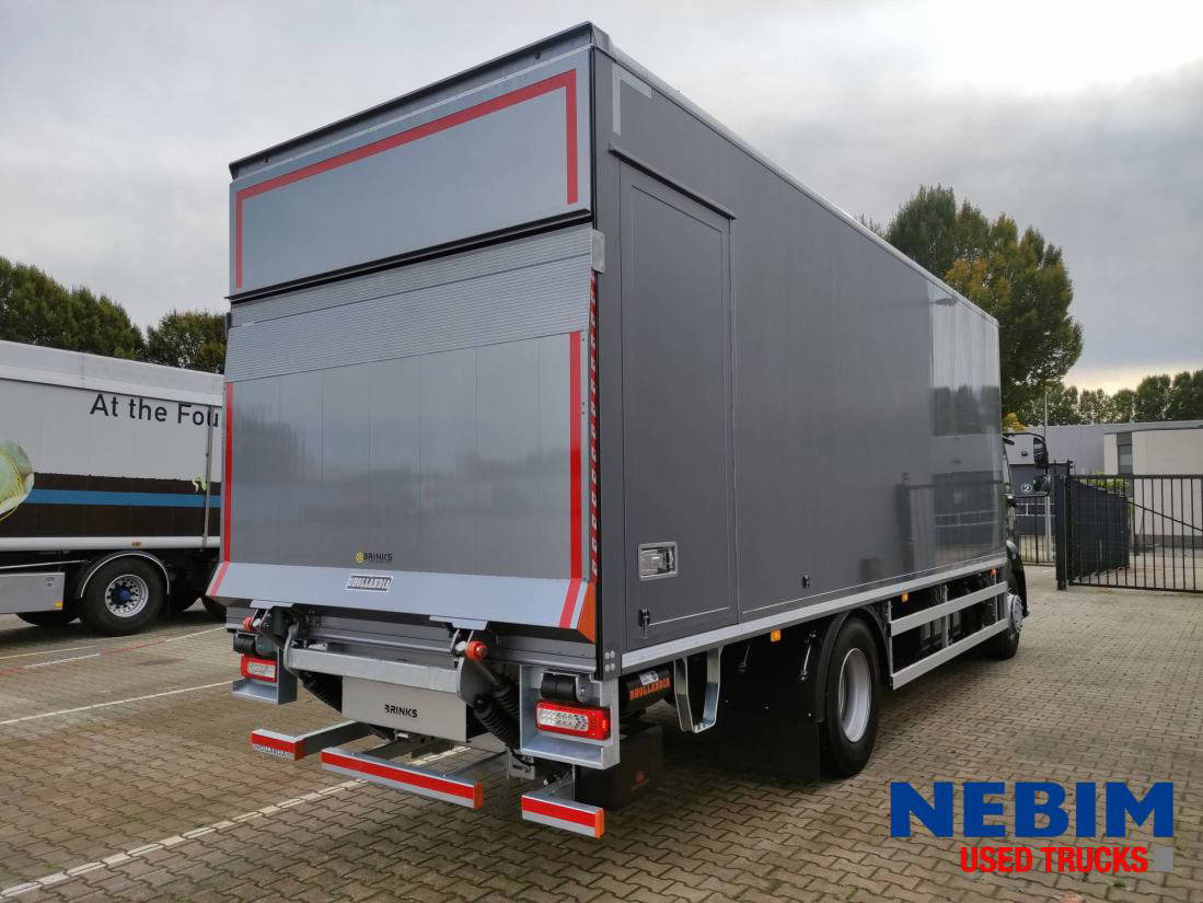 Renault D 280 4X2 Global Cab - Camión caja cerrada: foto 2 Renault D 280 4X2 Global Cab - Camión caja cerrada: foto 2