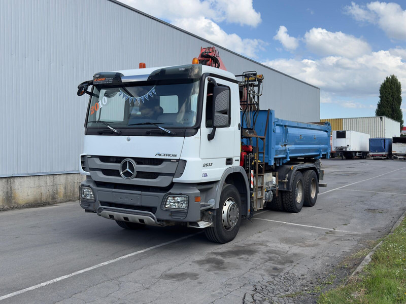 Mercedes-Benz ACTROS 2632 - Camión volquete, Camión grúa: foto 1 Mercedes-Benz ACTROS 2632 - Camión volquete, Camión grúa: foto 1