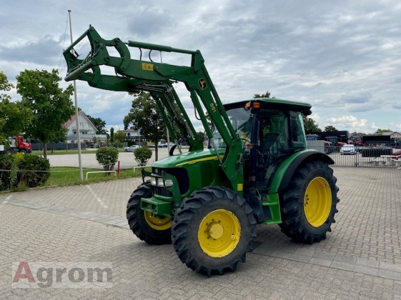 John Deere 5620 Premium - Tractor: foto 4 John Deere 5620 Premium - Tractor: foto 4