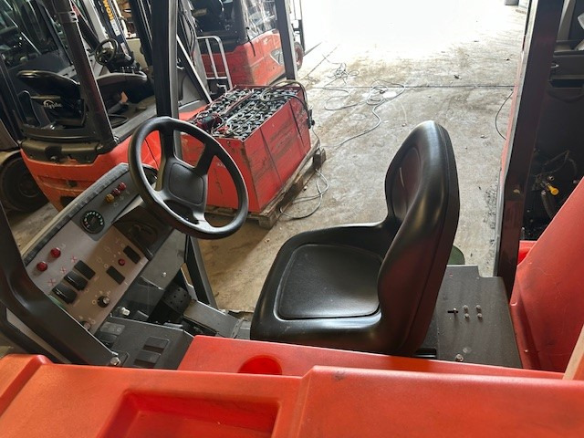 Barredora industrial hako powerboss PB-45-LPUK Naitilus: foto 6 Barredora industrial hako powerboss PB-45-LPUK Naitilus: foto 6