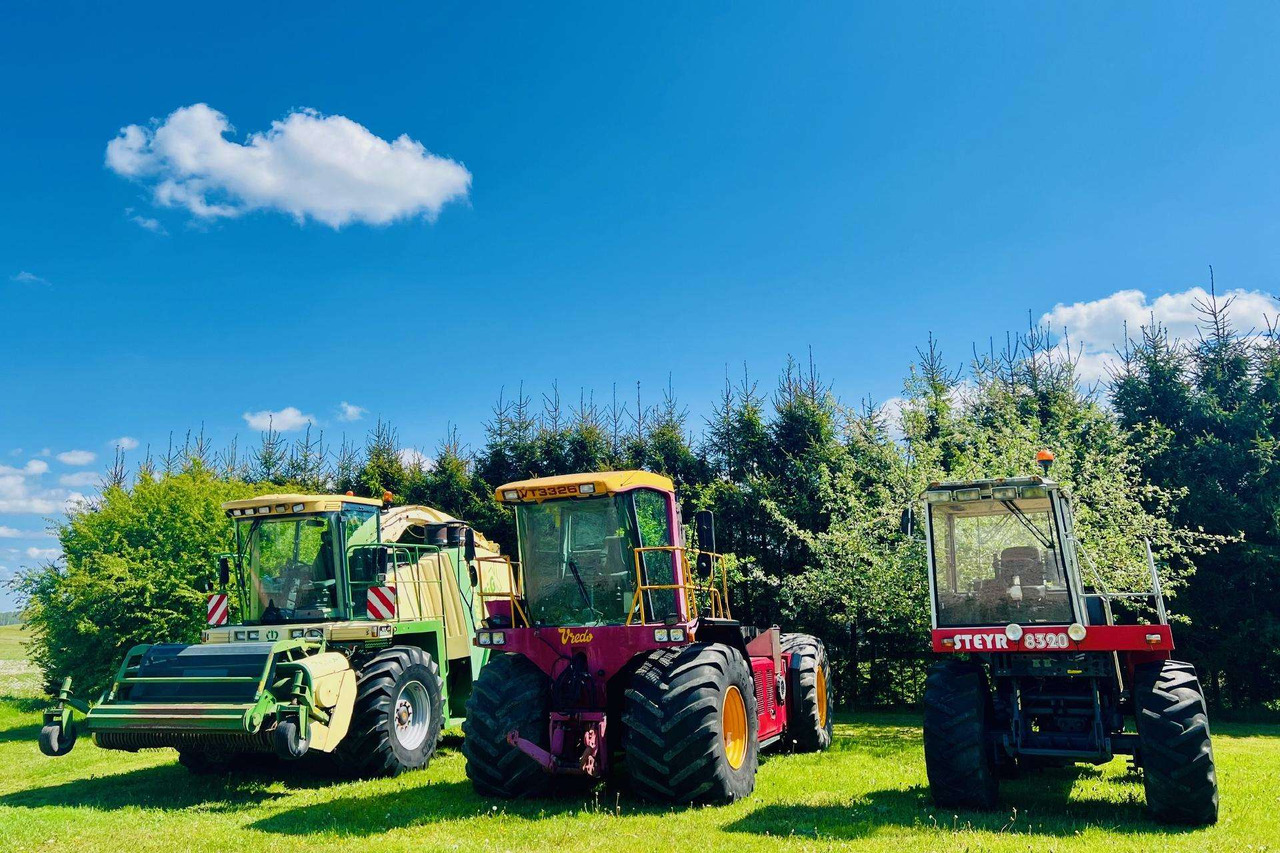 Krone BIG X 650 - Cosechadora de forraje: foto 1 Krone BIG X 650 - Cosechadora de forraje: foto 1