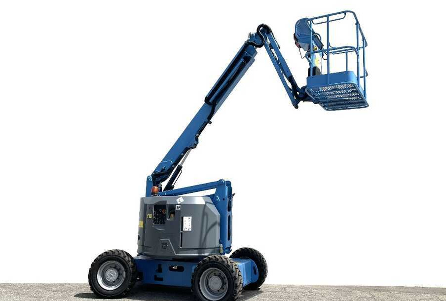 GENIE Z 34/22 (4x4) - Plataforma articulada: foto 1 GENIE Z 34/22 (4x4) - Plataforma articulada: foto 1