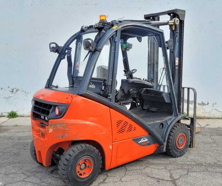 Linde H 20 D-02/600 MOT. RETTIFICATO - Carretilla elevadora diésel: foto 2 Linde H 20 D-02/600 MOT. RETTIFICATO - Carretilla elevadora diésel: foto 2