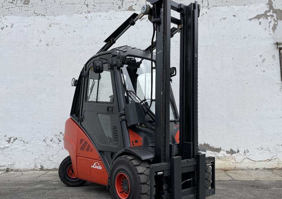 Linde H 35 D-02/393 - Carretilla elevadora diésel: foto 5 Linde H 35 D-02/393 - Carretilla elevadora diésel: foto 5
