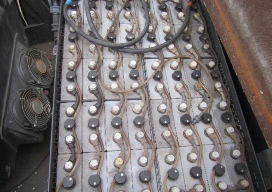 Linde W 20 - Remolcadora: foto 2 Linde W 20 - Remolcadora: foto 2