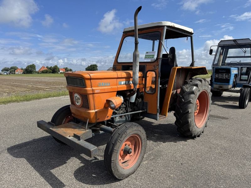 Fiat 400 - Tractor: foto 1 Fiat 400 - Tractor: foto 1