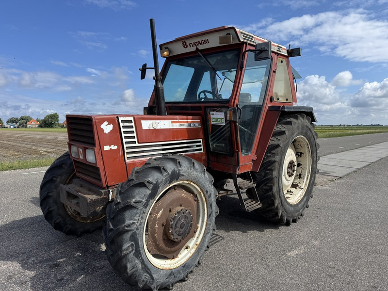 Fiat 70-90DT - Tractor: foto 1 Fiat 70-90DT - Tractor: foto 1