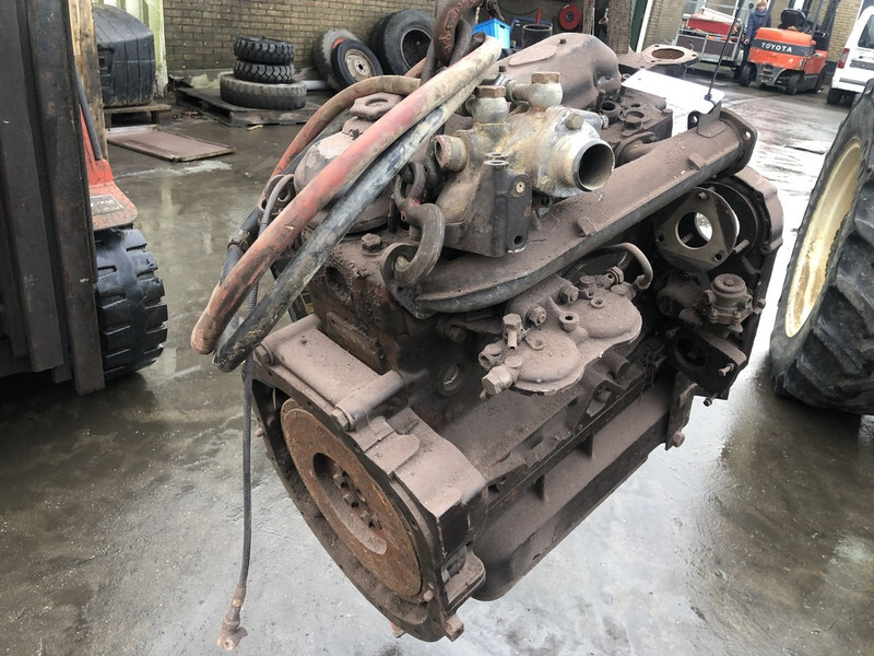 Fiat 8065.04 - Motor: foto 2 Fiat 8065.04 - Motor: foto 2