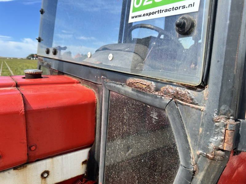 International 845 - Tractor: foto 2 International 845 - Tractor: foto 2